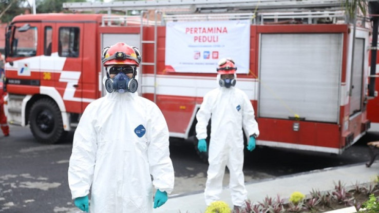 Pertamina Beri Bantuan Puluhan Ribu APD untuk Tenaga Medis di Maumere