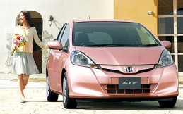 Kenalan Dengan Honda Fit She’s, Mobil Khusus Perempuan