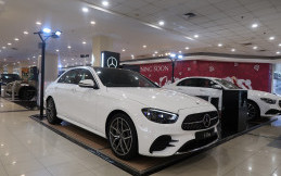 Mercedes-Benz Indonesia Beri Penghargaan untuk Diler Berprestasi