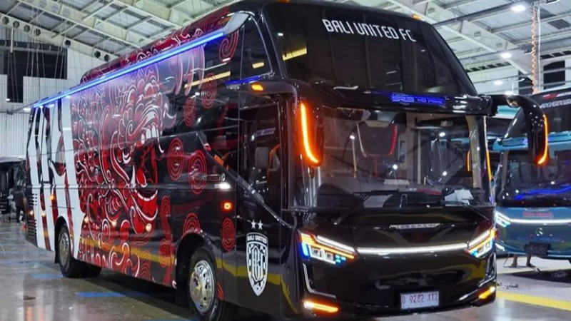 Lihat Fasilitas Bus Terbaru Bali United Hasil Kerjasama dengan Karoseri Laksana