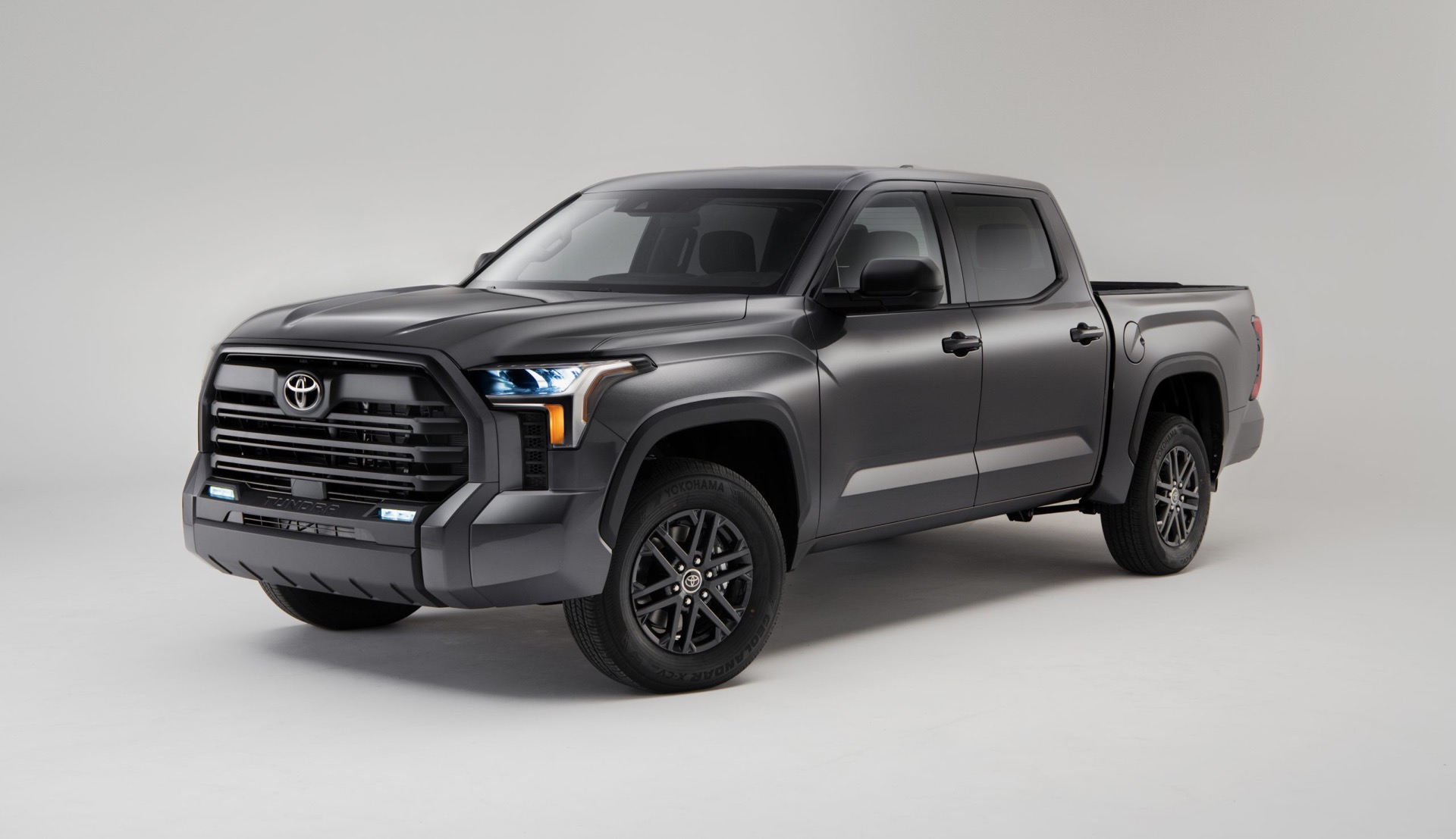 Ratusan Ribu Toyota Tundra Ditarik Kembali