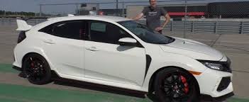 Honda  Civic Type R Pertama Laku Rp 1,9 Miliar
