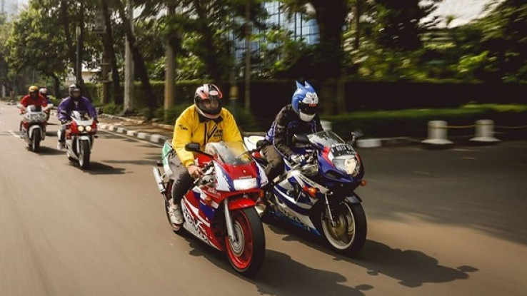 Melihat Kerennya Motor era 90-an Anggota Old Genesis