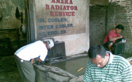 Tips Antisipasi Overheating Mesin Saat Macet