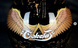 Band Cokelat Gandeng Gigas Produksi Helm Eksklusif