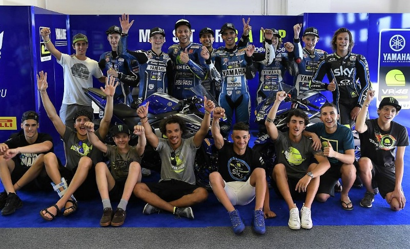 Valentino Rossi Kejutkan Peserta VR46 Master Camp