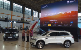 Renault Koleos versi Maxindo Indonesia Resmi Meluncur, Ini Tipe & harganya