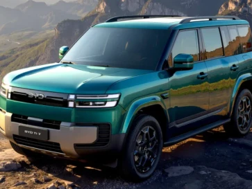 BYD Ti7 Gendong Mesin Hybrid Bertenaga 600 Dk dan SUV 7 Penumpang
