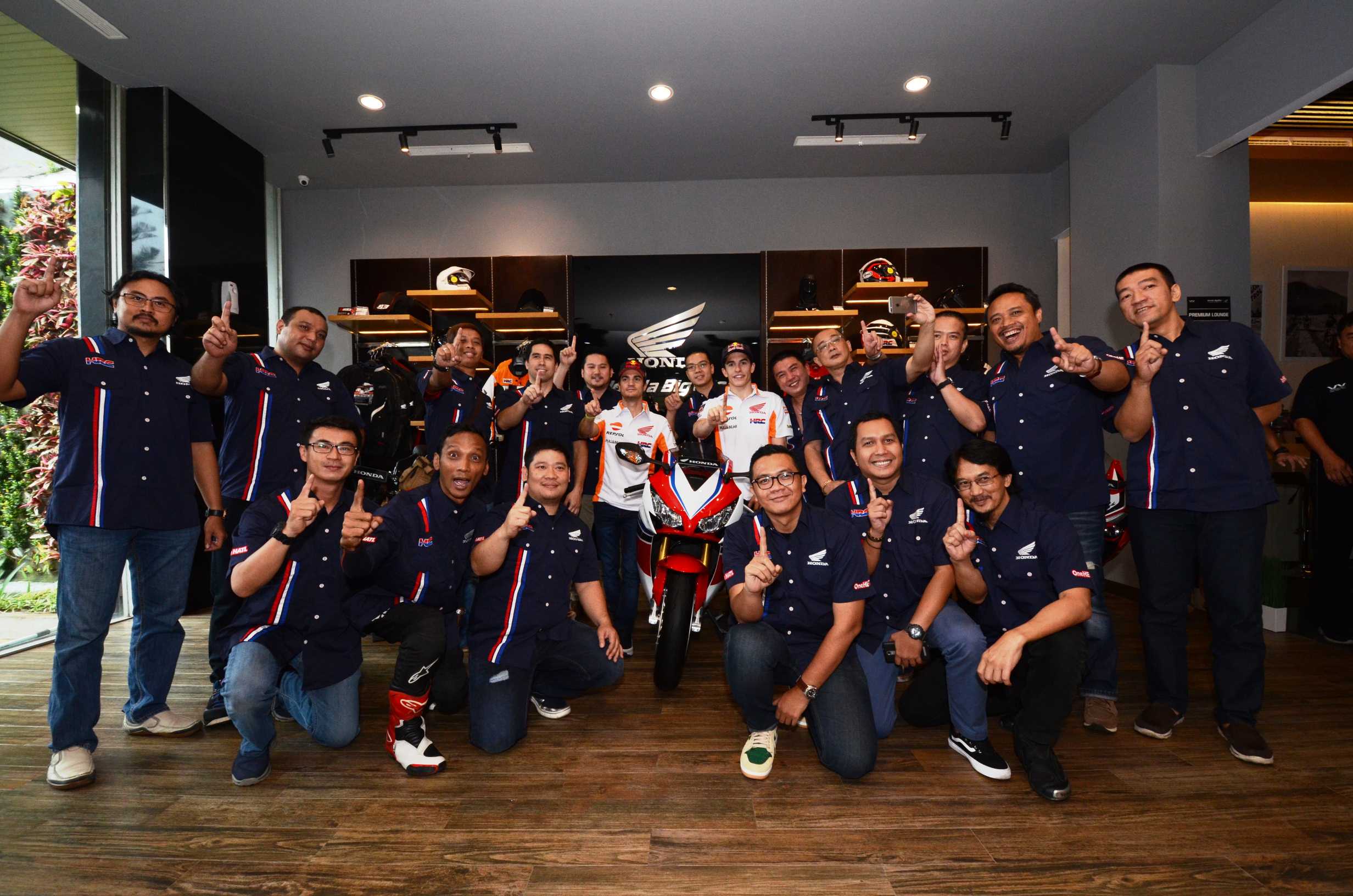 Wahana Honda Dikunjungi Marc Marquez dan Dani Pedrosa