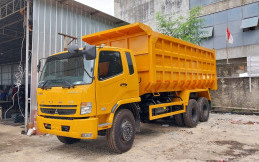 Jenis Dump Truk yang Digunakan Industri Konstruksi dan Pertambangan 