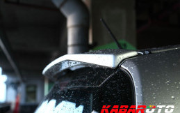 Spoiler Mobil, Aerodinamika atau Sekadar Aksesori? 