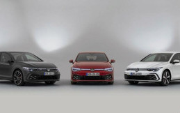 Volkswagen Golf GTI dan Saudaranya Pamer Kekuatan