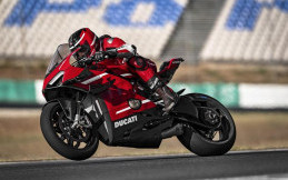 Ducati Superleggera V4, Buat Bikers Bernyali Besar