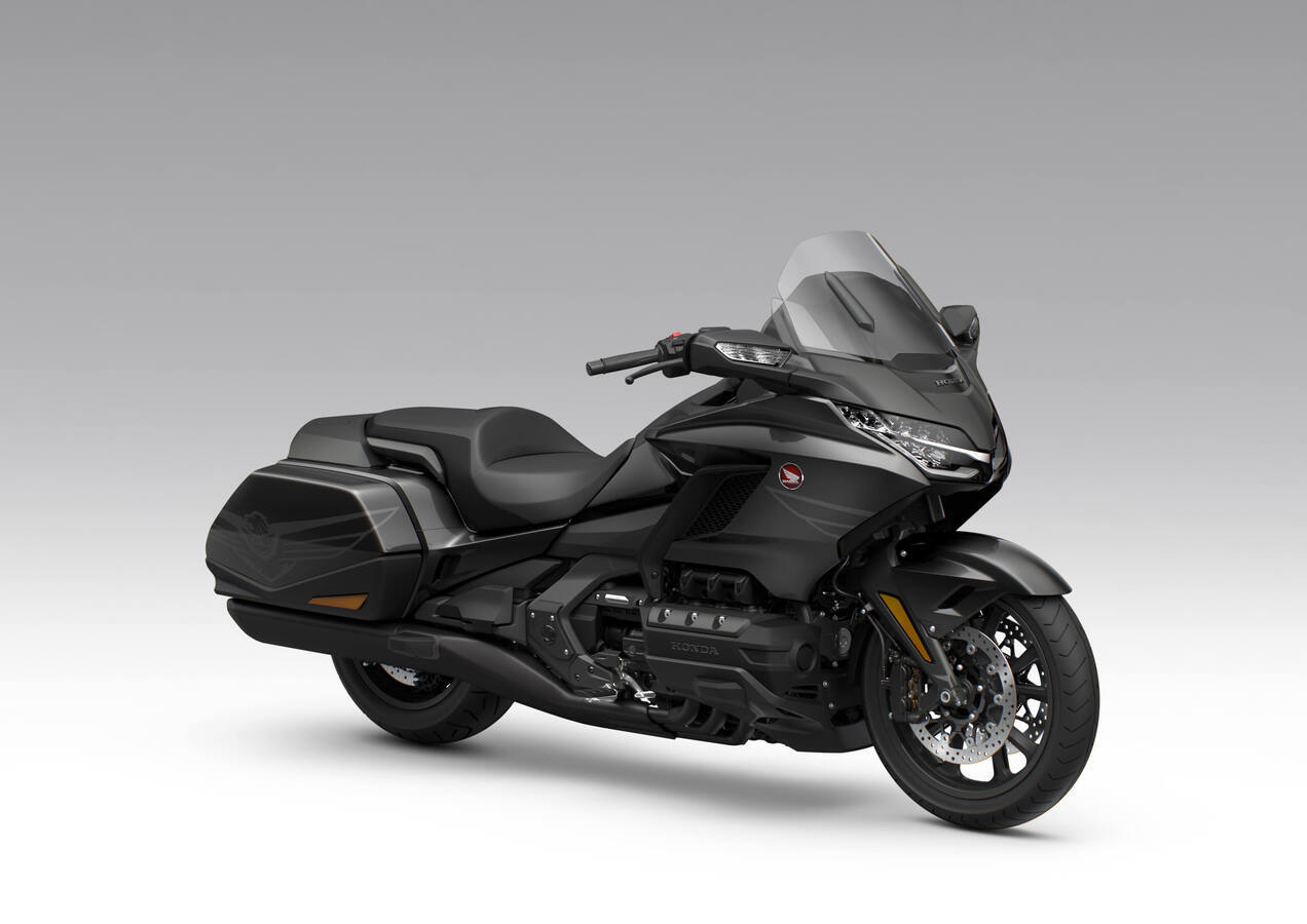 Honda Gold Wing 2027 Tampil dengan Warna Baru dan Fitur Mewah