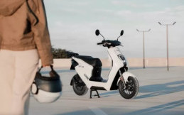 Skutik Listrik Honda EM1 e: Meluncur di Indonesia Akhir Tahun 2023