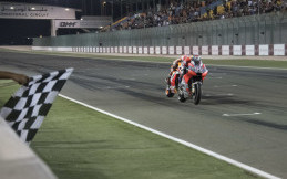 Andrea Dovizioso Juarai MotoGP Qatar Usai Pecundangi Marquez