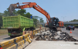 Pemeliharaan Tol Jagorawi Dilanjutkan di 3 Lokasi