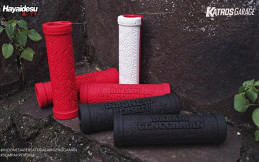 Hayaidesu Hadirkan Hand Grip Edisi Sumpah Pemuda, Harganya Rp147.500