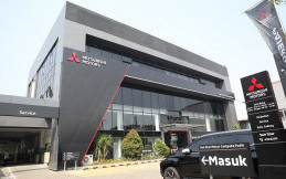 Mitsubishi Resmikan Dua Diler Sun Star Prima Motor