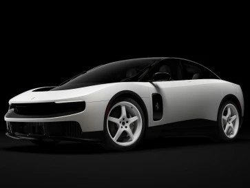 Lelang Mobil Listrik Ferrari Luce Tembus Rp628 Miliar!