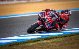 Drama Hujan di Jerez, Marc Marquez Menangi Sprint Race MotoGP 2026