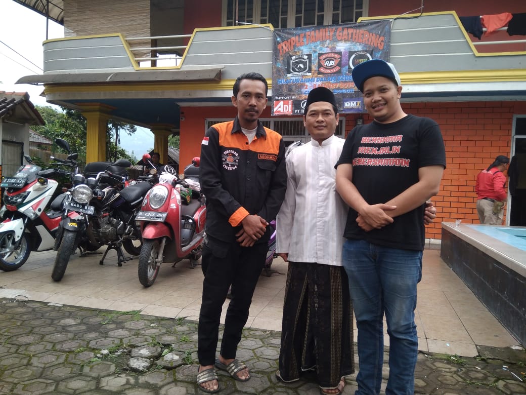 Triple Family Gathering Dihadiri Ratusan Bikers