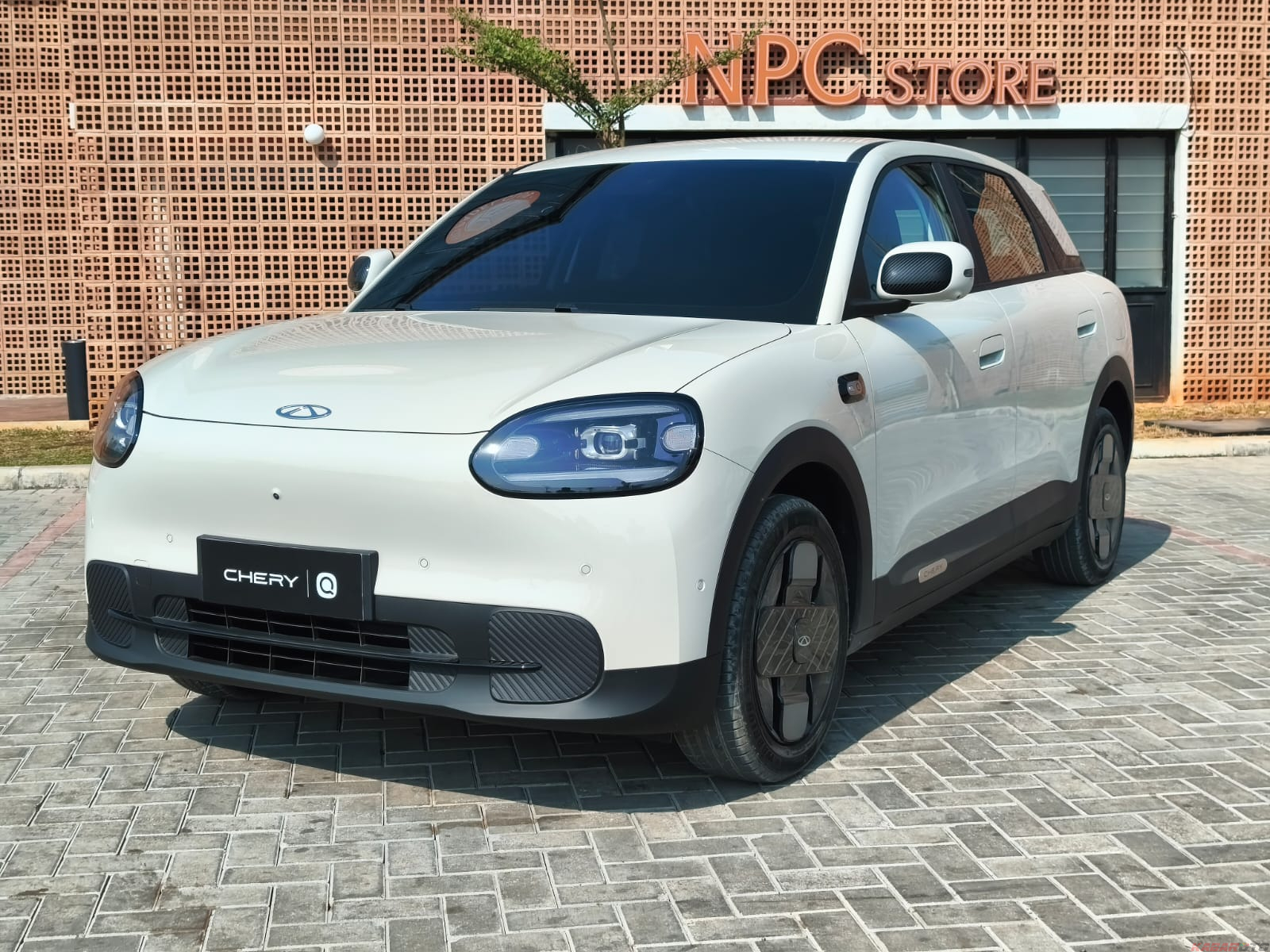 First Impression Chery Q: City EV RWD yang Fun to Drive