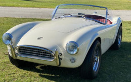 AC Cobra Kembali Lahir, Kini Gunakan Tenaga Listrik dan Mesin Mustang