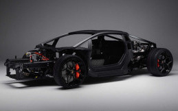 Lamborghini Pamer Sasis LB744 Sang Penerus Aventador 