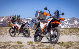 Motor Baru KTM 390 Kena Recall Pegas Standar Samping