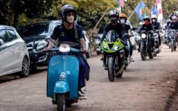 Bagi Buku dan Tanam Pohon, Begini Sunmori Ala Komunitas BrothersipX (BSX)