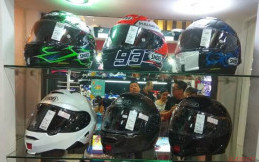 Mau Cari Helm Shoei Model 2019? Kunjungi DeRide Store