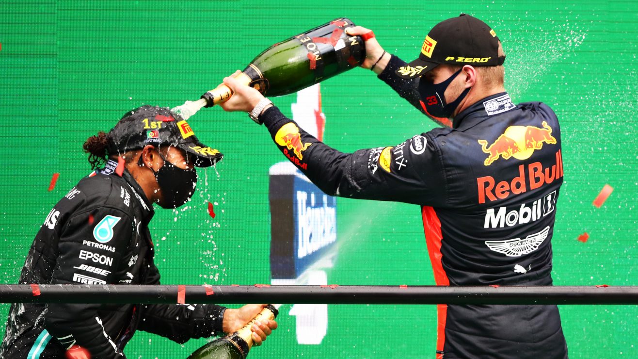 Max Verstappen Termotivasi dan Puji Lewis Hamilton