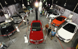Waduh, 60 Ribu Mercedes-Benz Kena Recall Nih !