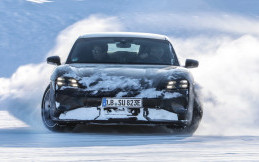 Porsche Taycan Terbaru Jalani Uji Akhir di Suhu Ekstrem Panas dan Dingin
