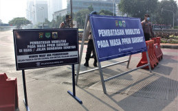 Suasana Penyekatan di Jakarta Saat PPKM Darurat