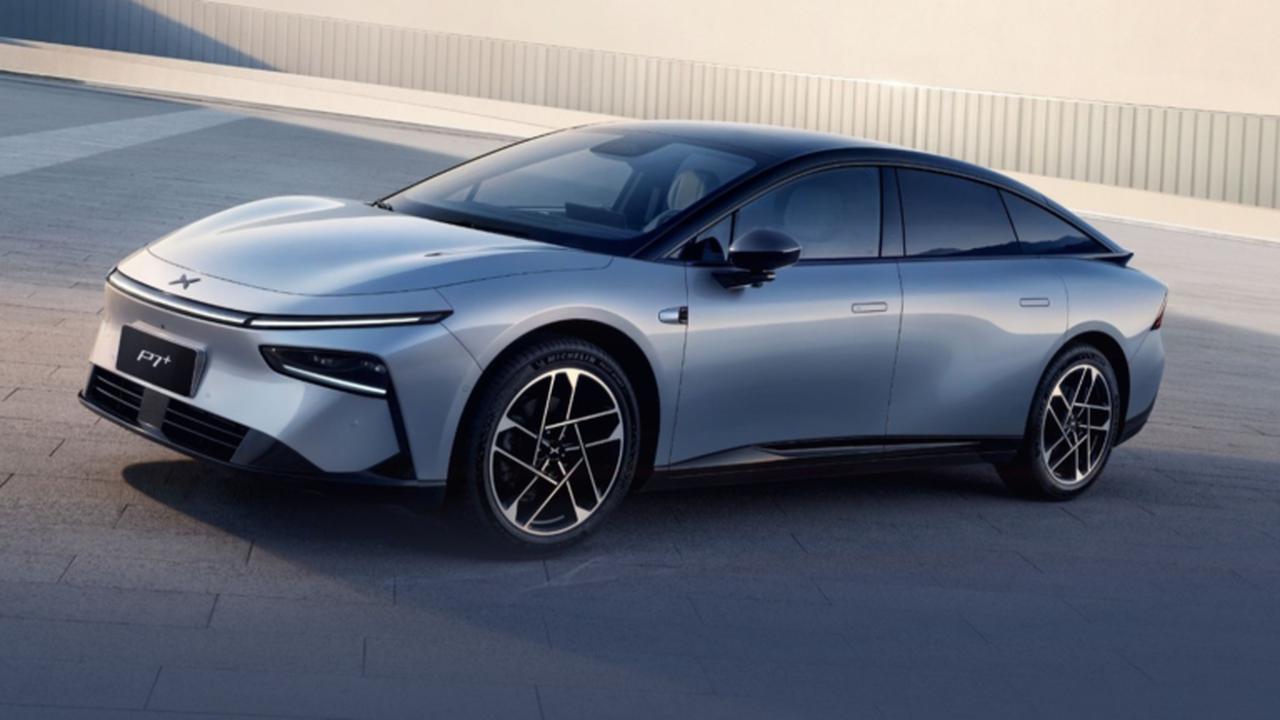 Model Terbaru XPeng P7+ Ditawarkan dalam Versi BEV dan EREV