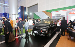 Mitsubishi Pamer New Xpander Cross di GIIAS Surabaya 2022