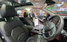 Ini Dia Perbedaan Antara Sunroof, Moonroof dan Panoramic Roof
