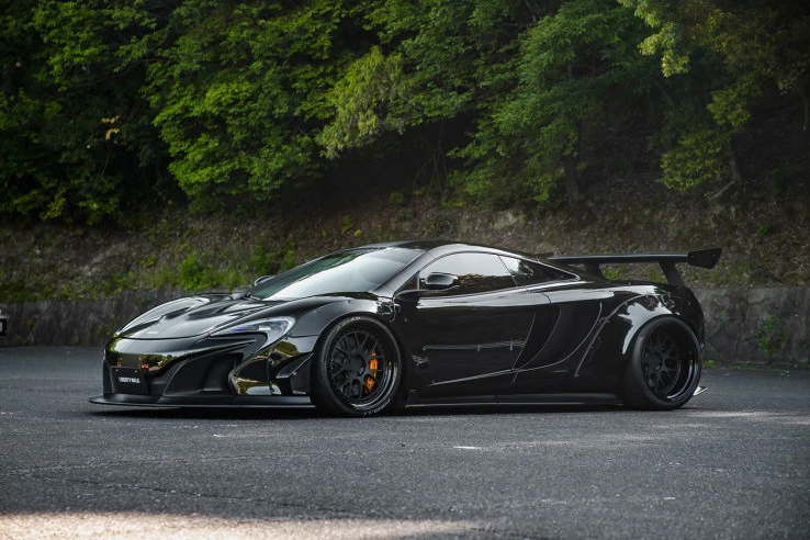 LB-Works Mclaren MP4-12c Gunakan Paket Penuh dari Liberty Walk