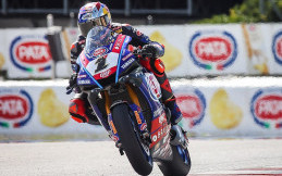 Hasil Race 1 WSBK Indonesia 2022 : Toprak Razgatlioglu Menang Telak 
