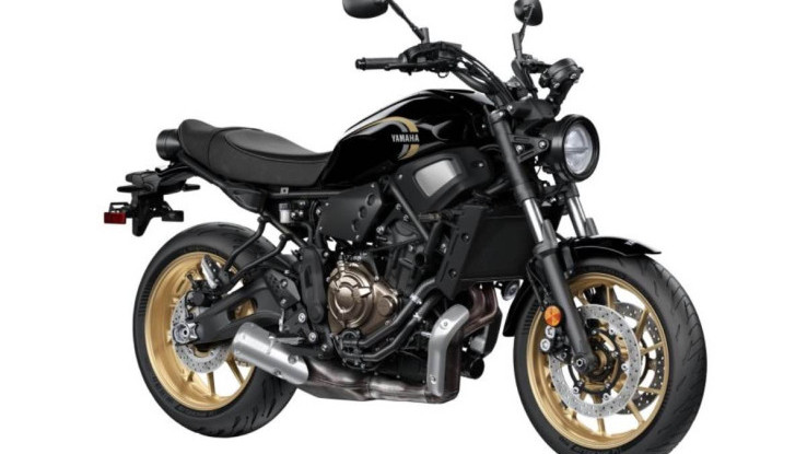 Tampil Lebih Gagah, Yamaha XSR700 2025 Resmi Meluncur