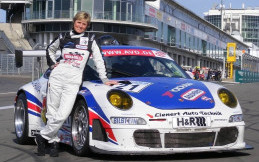Ratu Nurburgring Sabine Schmitz, Tutup Usia