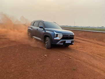 Pemilik Mitsubishi Destinator, Ini Periode Cek Cairan di Mobilmu