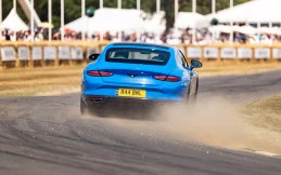Bentley Continental GT Anyar Pamer Performa di Goodwood