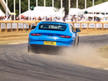 Bentley Continental GT Anyar Pamer Performa di Goodwood
