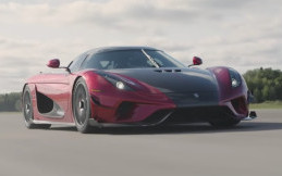 Koenigsegg Regera Pecahkan Rekor Dunia