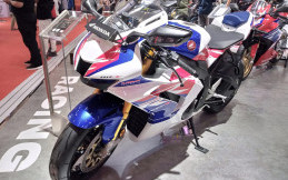 Galeri Honda CBR1000RR-R Fireblade, Superbike Canggih untuk Para Sultan