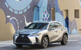 The Newest Lexus UX Mobil Sporty nan Elegan, Cocok untuk Wanita