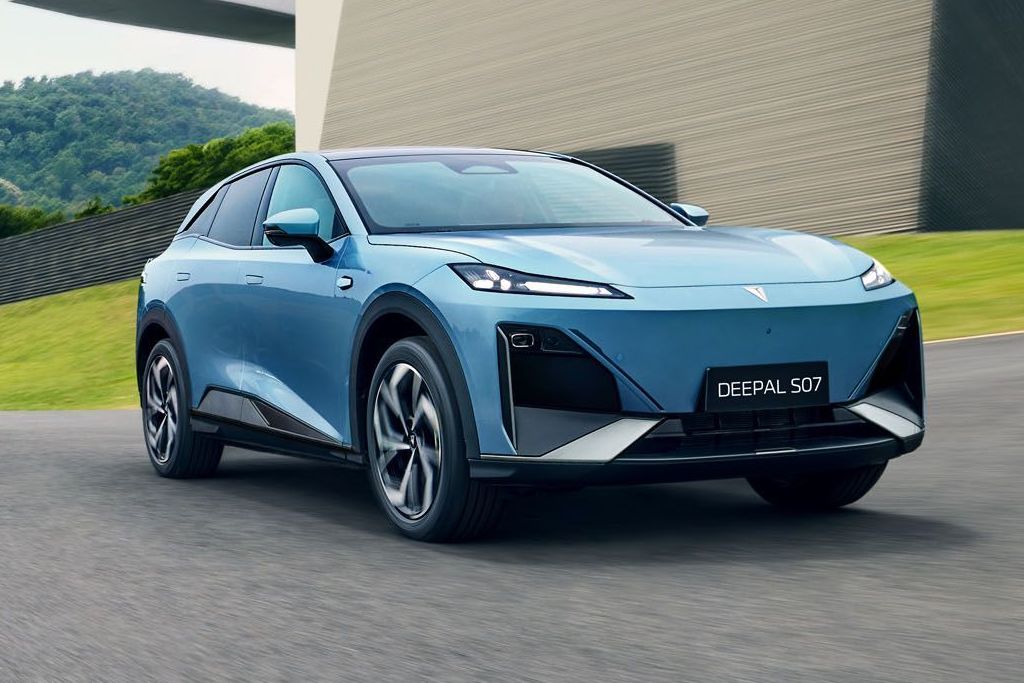 Changan Deepal S07 Berbaterai Besar Kini Bisa Menempuh 630 KM